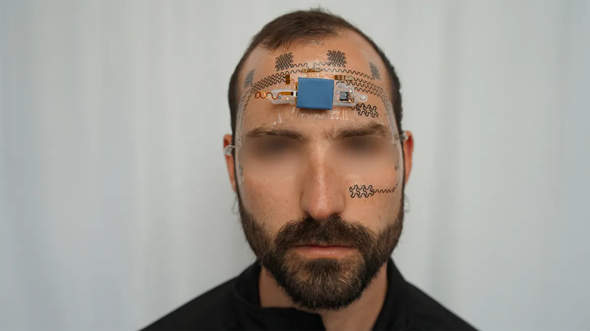 Researchers develop face ‘e-tattoo’ to track mental workload in high-stress jobs