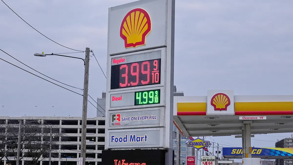 DCCC chair says  gas prices are Trump’s broken promise amid Iran