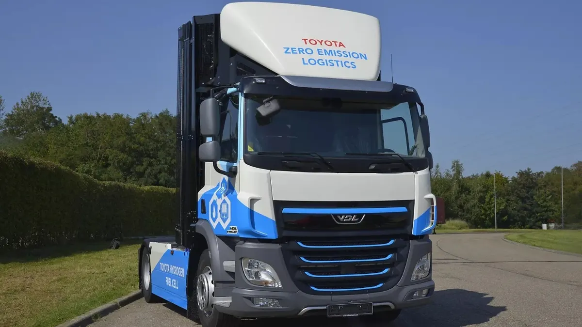 Toyota, Daimler Truck and Volvo partner on hydrogen fuel-cell trucking