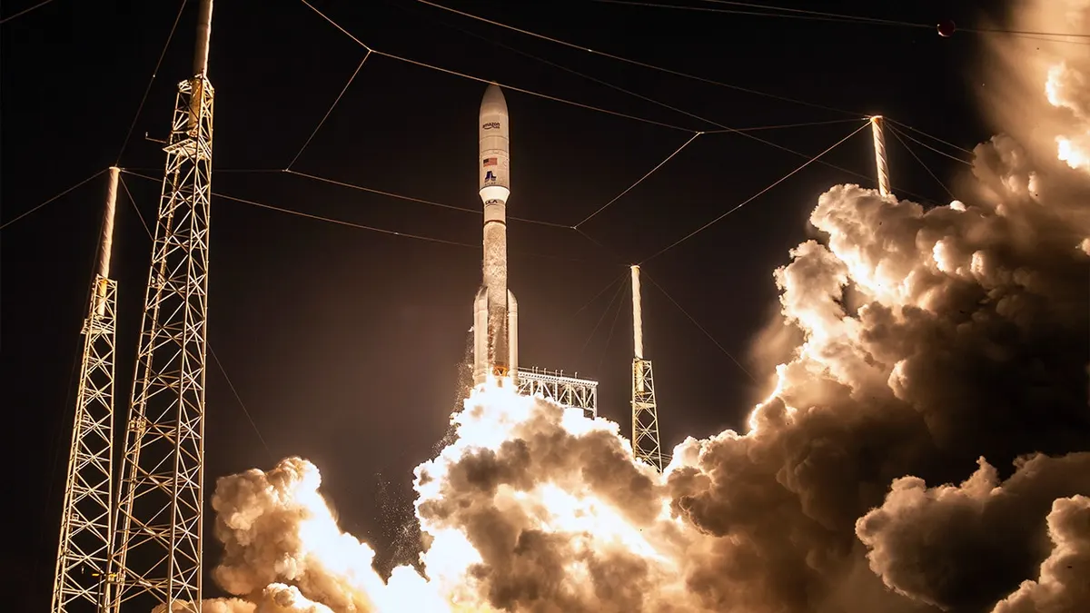 Amazon’s .57B Globalstar acquisition takes direct aim at Starlink