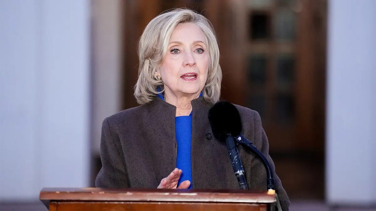 Hillary Clinton slams Trump on child detention despite higher numbers under Bill