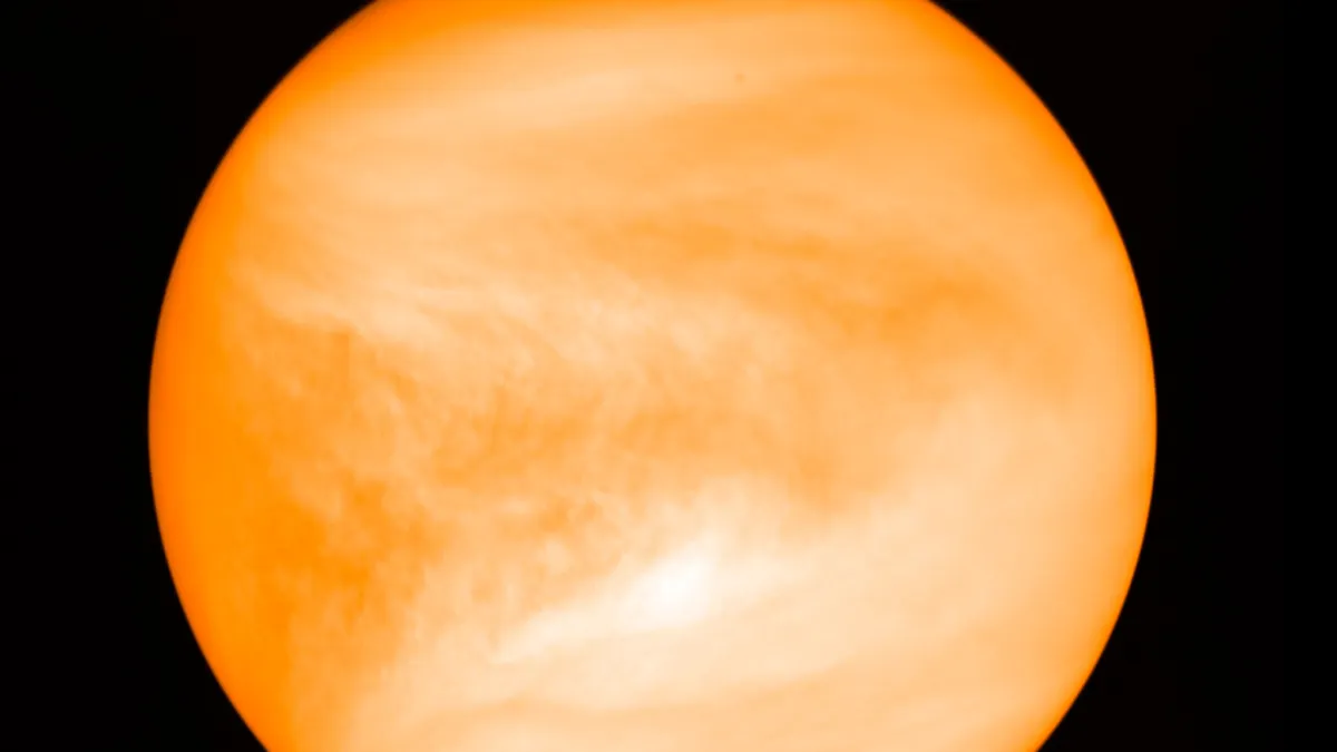 Soviet spacecraft hits Earth after failed Venus launch