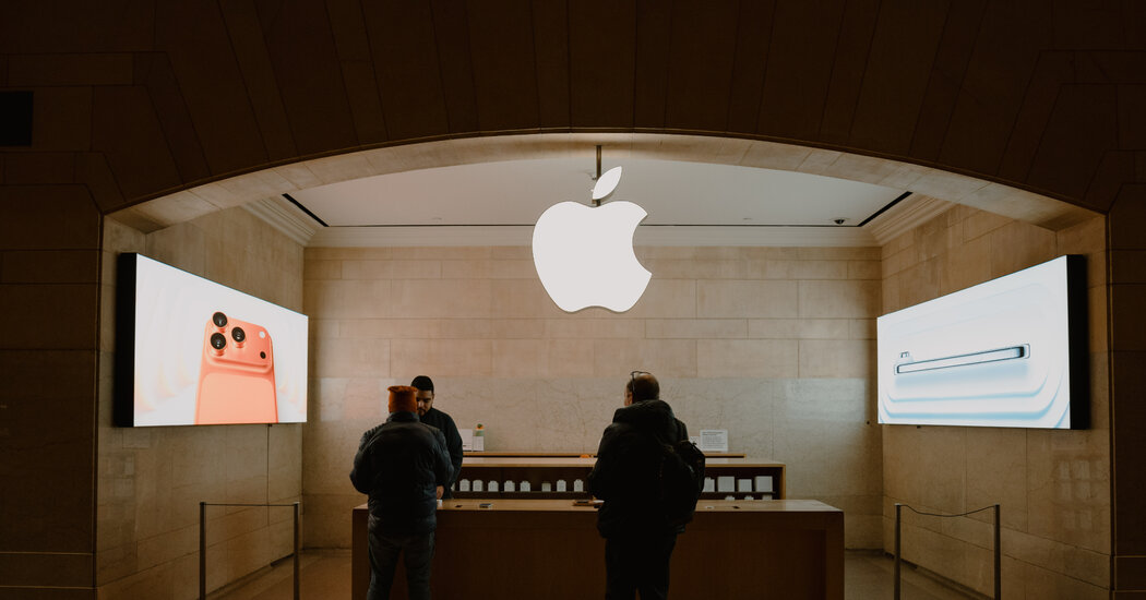 Apple Reaches 0 Million Settlement Over Claims It Misled People on A.I.