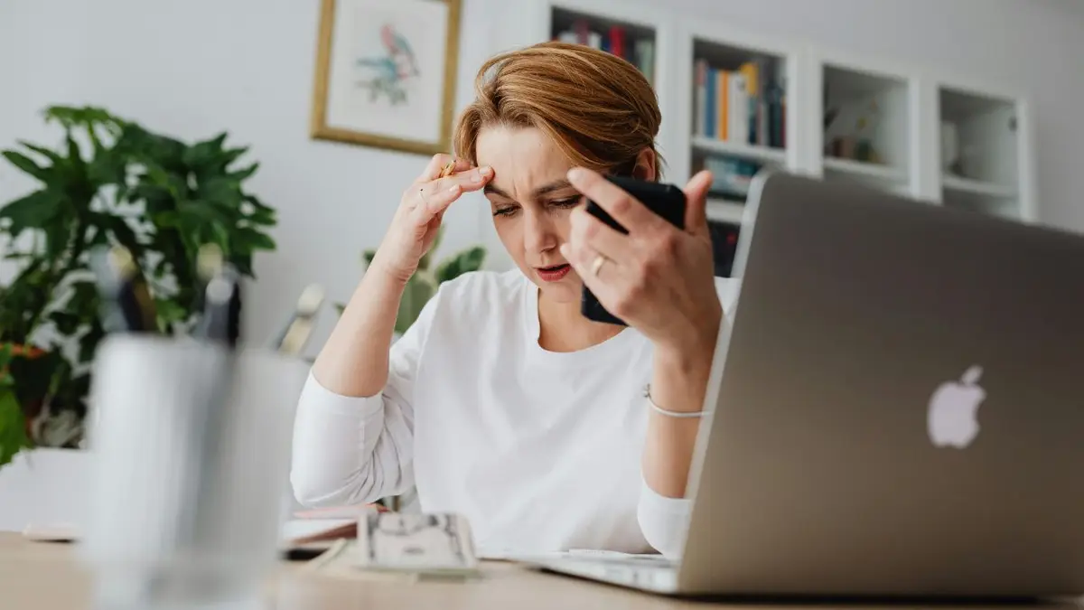 Silent voicemail scam explained: what it is, how it works, and how to stop