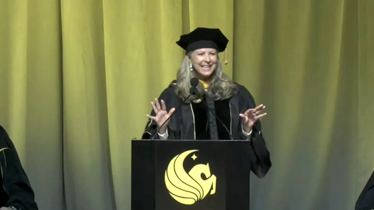 UCF graduates boo commencement speaker over controversial AI comments: newsletter