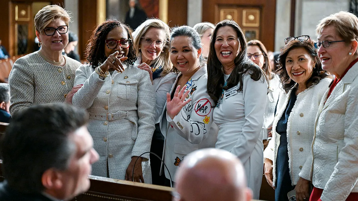 Female Democratic lawmakers revolt against women’s history museum bill Female Democratic lawmakers revolt against women’s history museum bill
