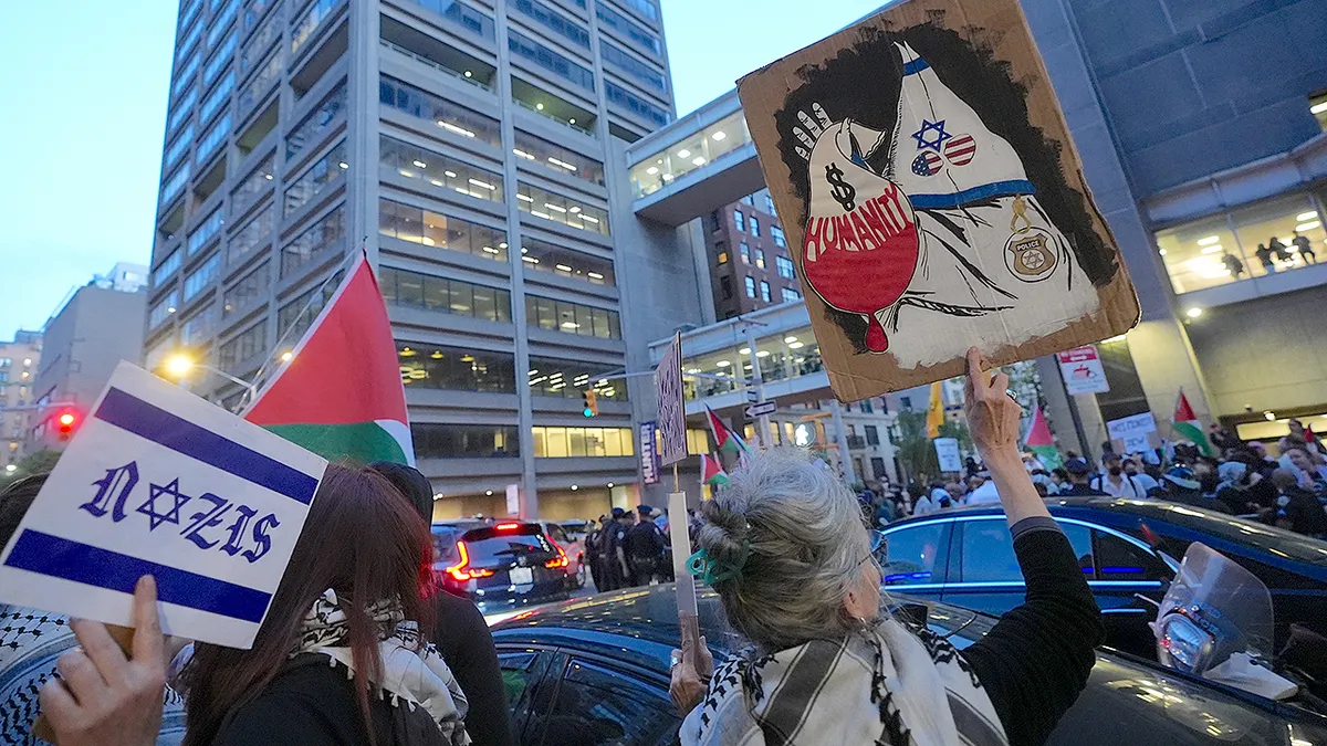 John Fetterman sounds alarm as mobs target Israeli real-estate events in NYC
