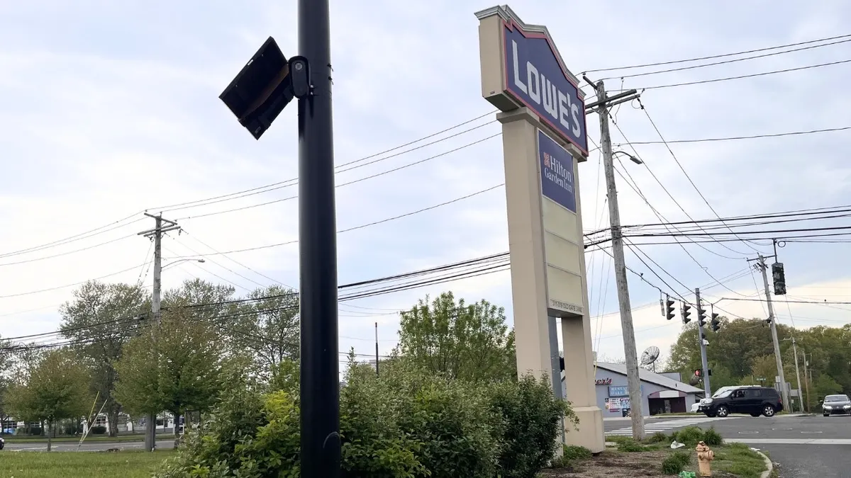 Home Depot, Lowe’s parking lots now scan your license plate in Connecticut