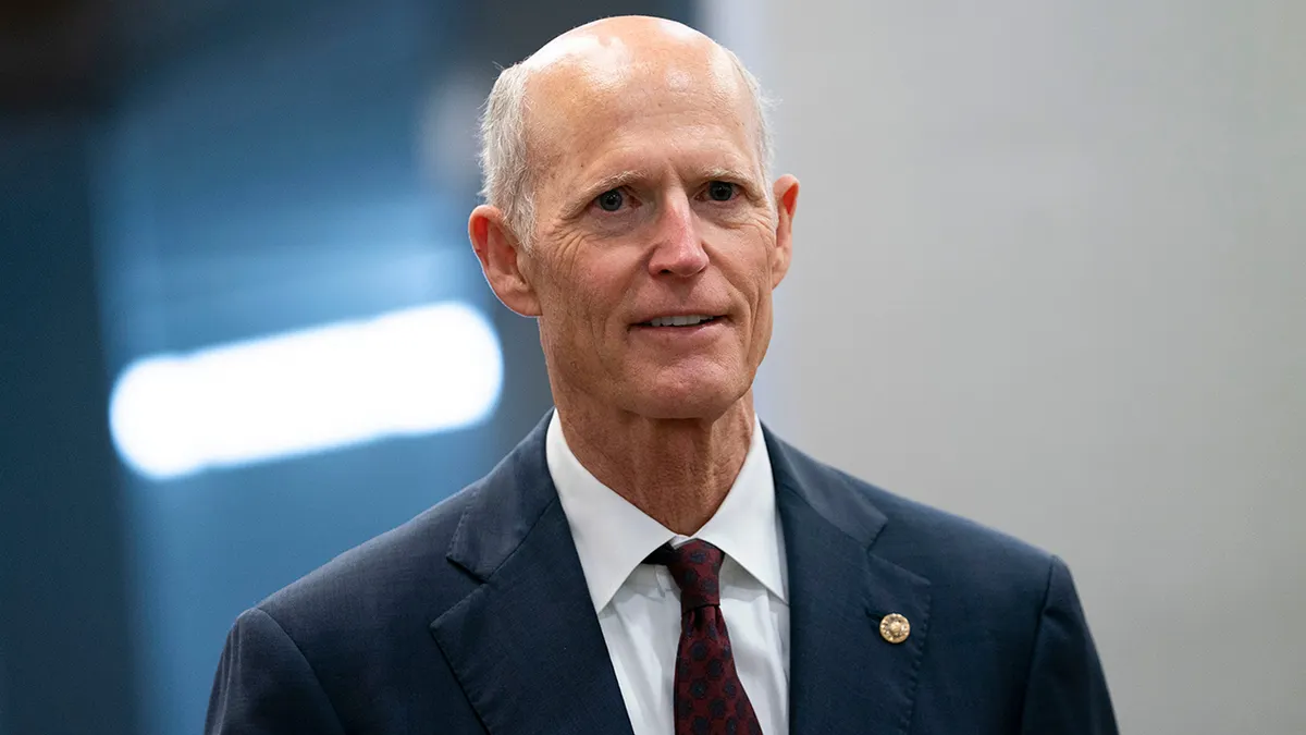 Republican Rick Scott, Democrat Elizabeth Warren field anti-lobbying proposal