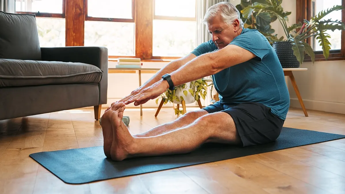Short floor exercise routine may improve balance and coordination, study finds